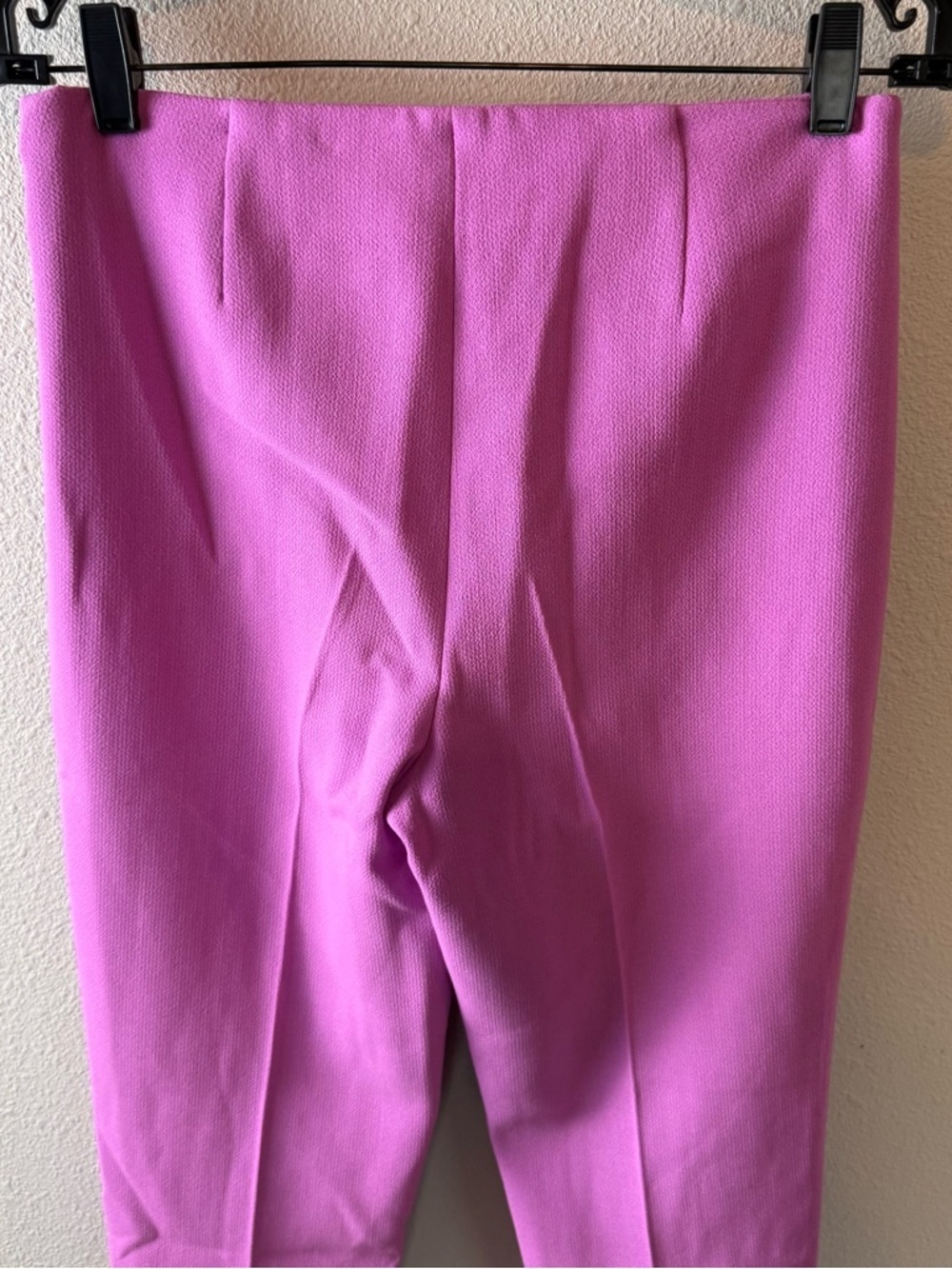 Lela Rose Cropped Stretch-Crepe Pants Pink Pearl-Button Trousers - Picture 11 of 13